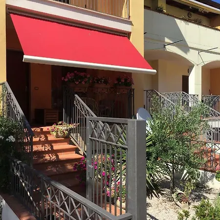 Borgo Di Gualdo